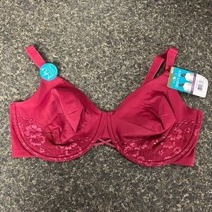 11/16  NWT vanity fair burgundy underwire bra 40DD style # 76571